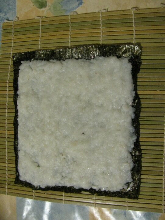 Простое приготовление суши в домашних условиях (рис на водорослях)