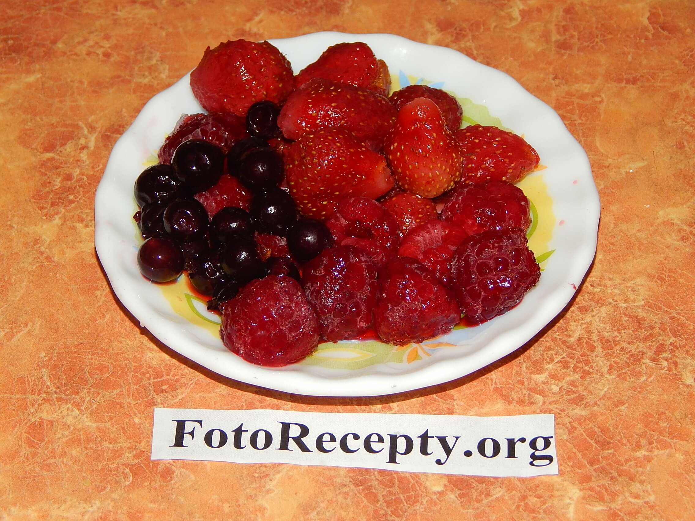 Фруктовый салат рецепт с фото пошагово - ягоды