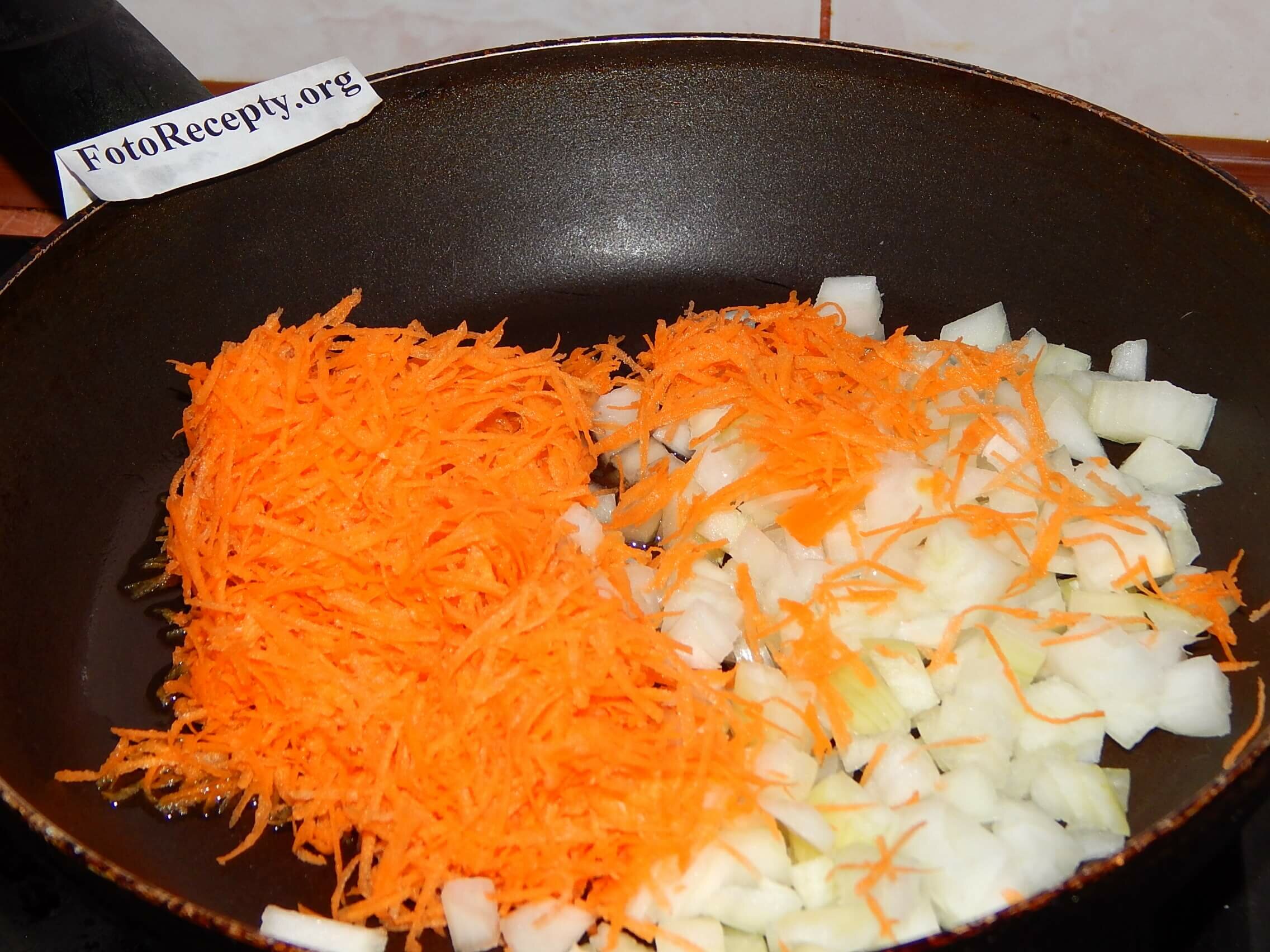 Фунчоза рецепт с фото и пошаговым приготовлением - тушение овощей