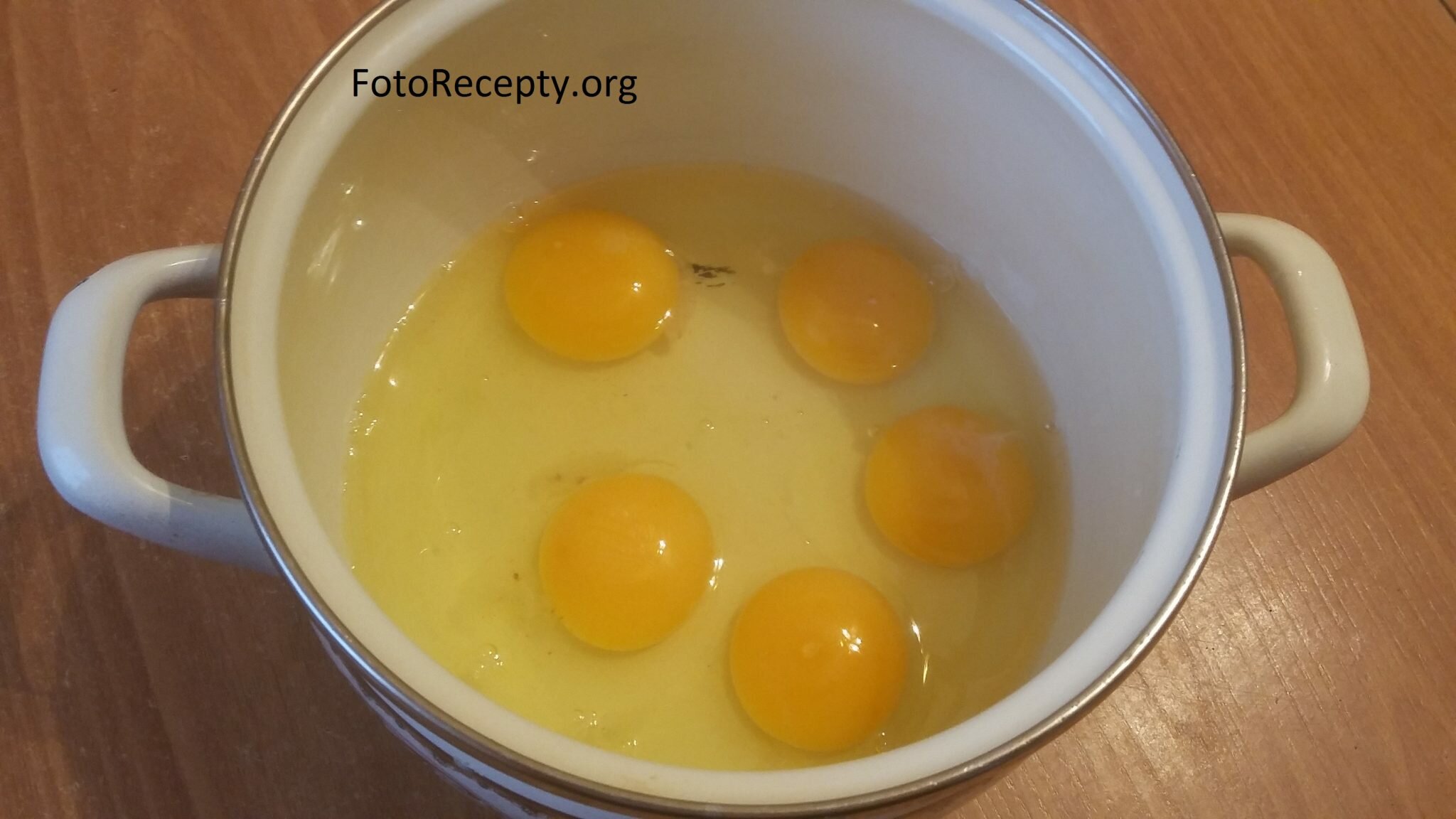 бисквит яйца 1